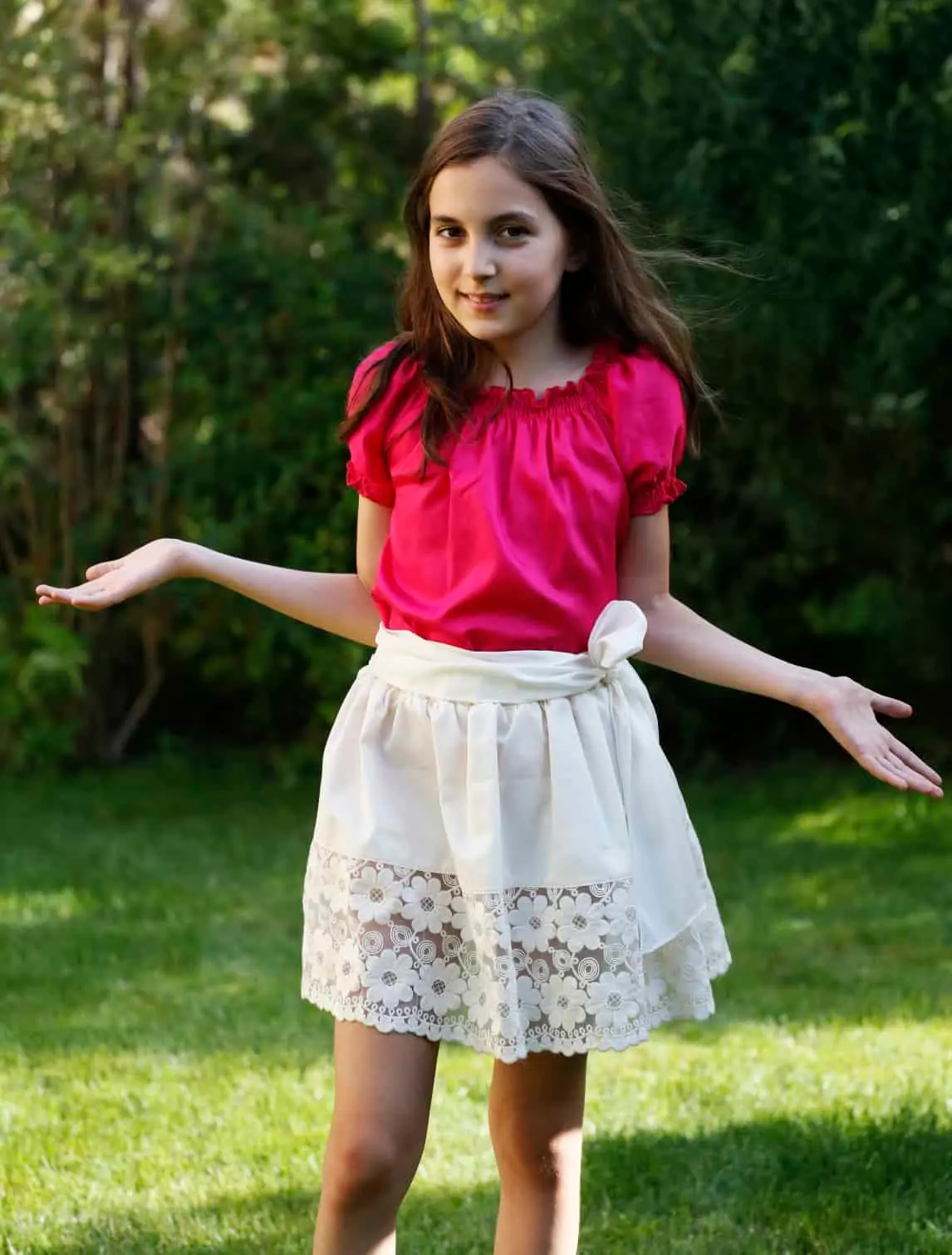 Bluza din bumbac cu siring la gat si manecute