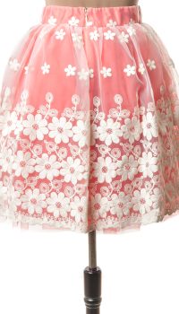 Fusta creata organza cu flori pe fond corai - imagine 2