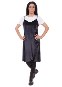 Rochie tip maiou usor evazata din catifea neagra