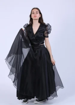 Bluza scurta din organza neagra
