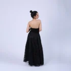 Fusta lunga asimetrica cu buzunare din dantela neagra