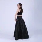 Fusta lunga cu clini si buzunare din tafta neagra