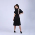 Rochie neagra, evazata, cu maneca fluture si desfacuta la spate