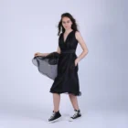 Rochie cu pliuri si bust petrecut din organza neagra