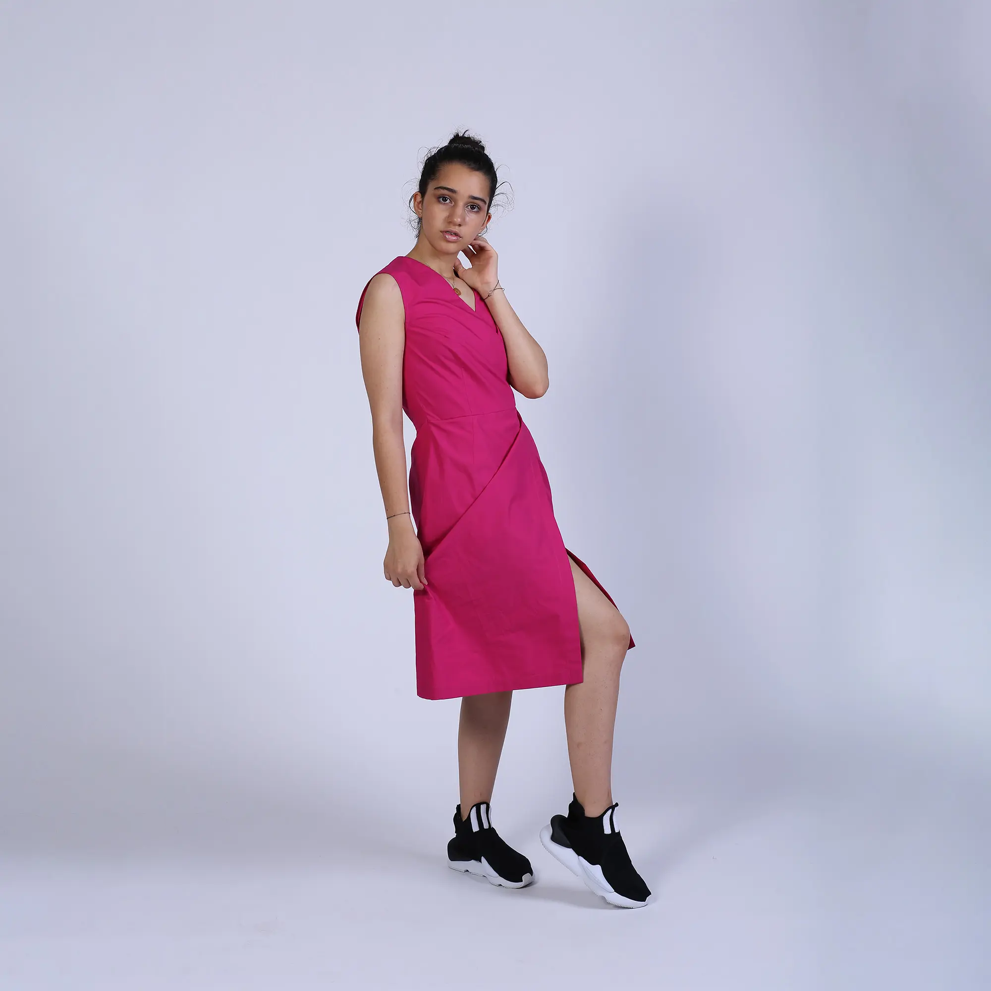 Rochie petrecuta fara maneci din bumbac fucsia
