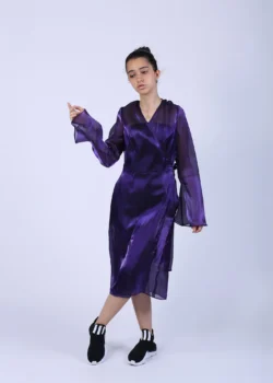 Rochie petrecuta usor evazata din organza mov transparenta