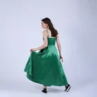 Rochie clos cu bretele din tafta verde