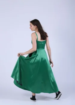 Rochie clos cu bretele din tafta verde