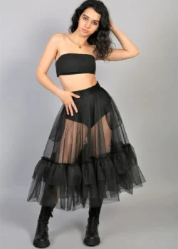 Fusta clos transparenta din tulle negru, cu volane la poale