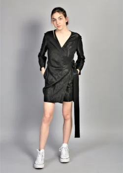 Rochie petrecuta, fronsata din matase naturala neagra