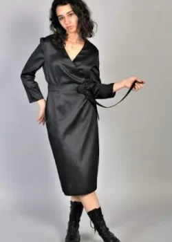 Rochie petrecuta neagra cu buzunare laterale