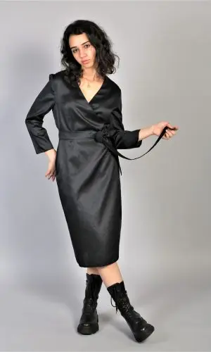 Rochie petrecuta neagra cu buzunare laterale