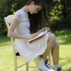 Fusta clos din tul nude cu buline