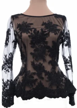 Bluza neagra dantela