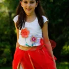 Fusta tul rosu forma frunze cu elastic auriu