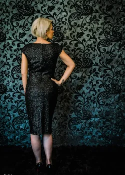 Rochie neagra cocktail paiete fronsata - Image 2