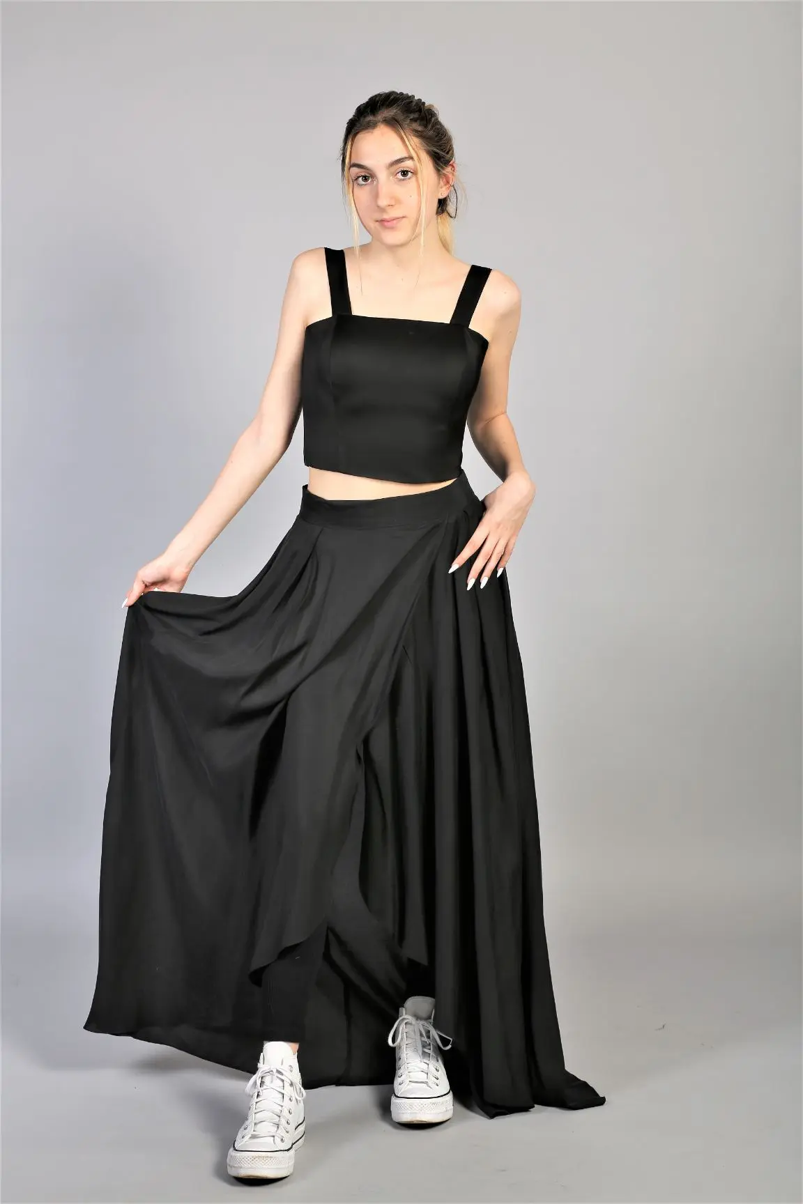 fusta neagra lunga petrecuta asimetrica matase eleganta